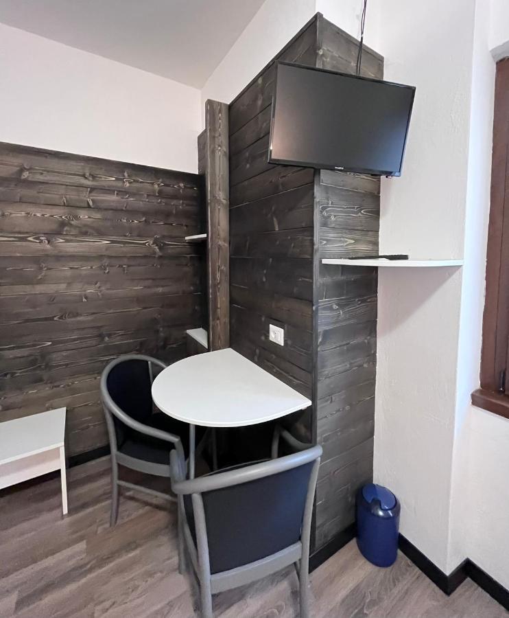 Albergo Baffo Chiuro Buitenkant foto