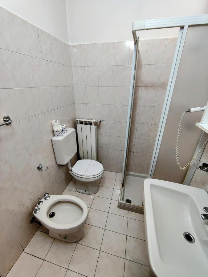 Albergo Baffo Chiuro Buitenkant foto