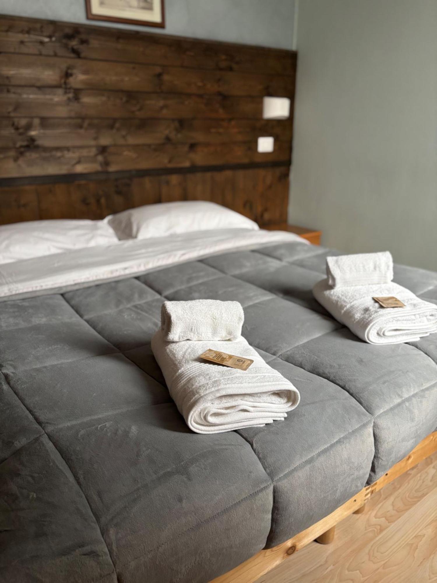 Albergo Baffo Chiuro Buitenkant foto